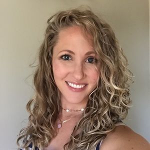 Meet your Posher, Clare